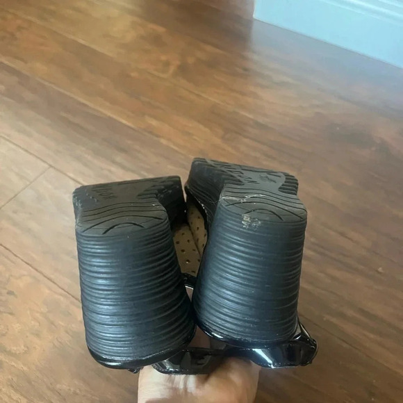 Fly London Yile sandals-Euro size 38, US size 7.  Brown and Black - Picture 6 of 8